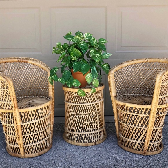 Letβs Be Friends + Shop Updates + Vintage Home Decor Items For Sale! - Picture 9 of 16